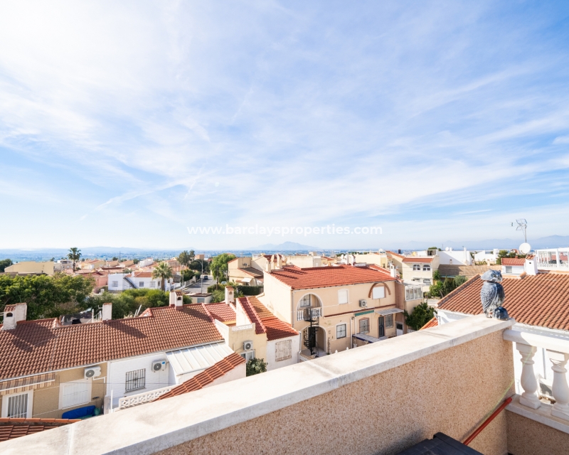 Resale - Reihenhaus - Urb. La Marina