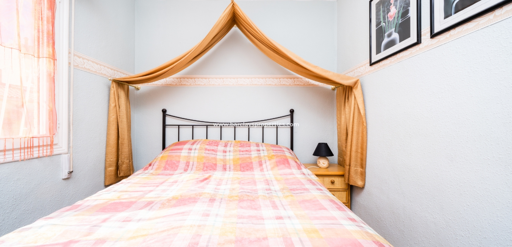 Resale - Reihenhaus - Urb. La Marina