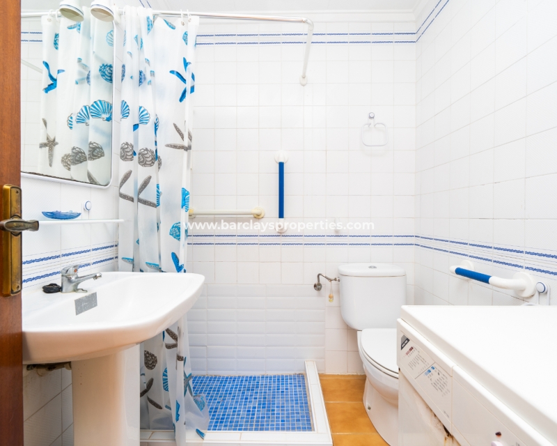 Resale - Reihenhaus - Urb. La Marina