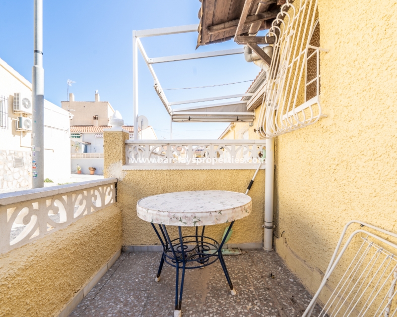 Resale - Reihenhaus - Urb. La Marina