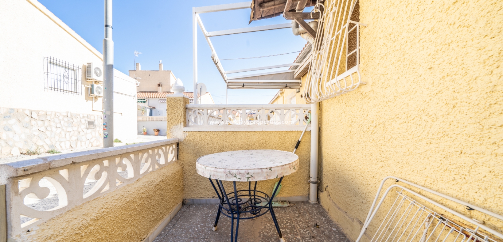 Resale - Reihenhaus - Urb. La Marina