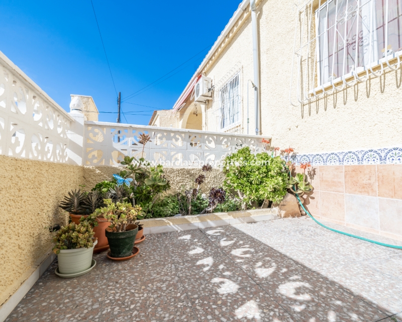 Resale - Reihenhaus - Urb. La Marina