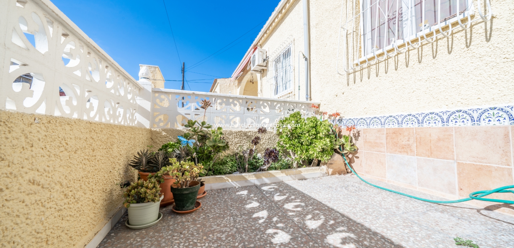 Resale - Reihenhaus - Urb. La Marina