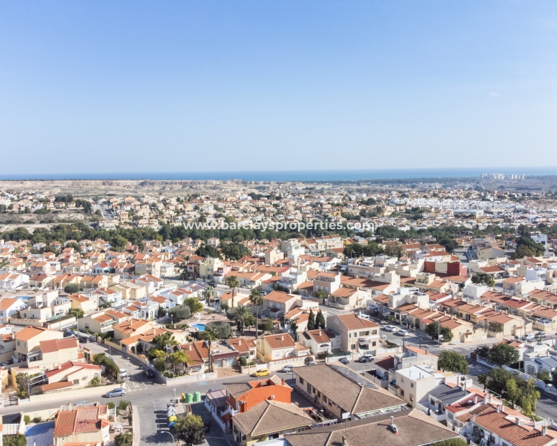 Resale - Reihenhaus - Urb. La Marina