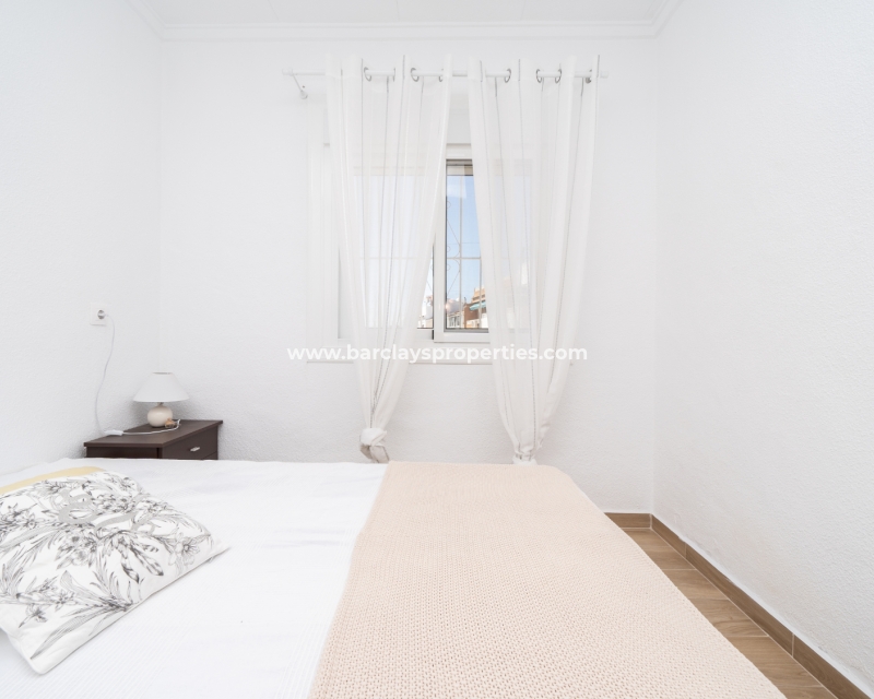 Resale - Reihenhaus - Urb. La Marina