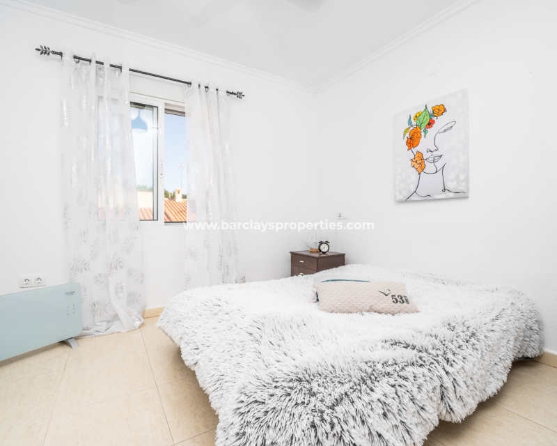 Resale - Reihenhaus - Urb. La Marina