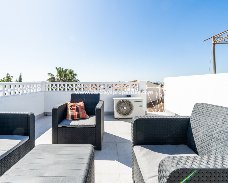 Resale - Reihenhaus - Urb. La Marina