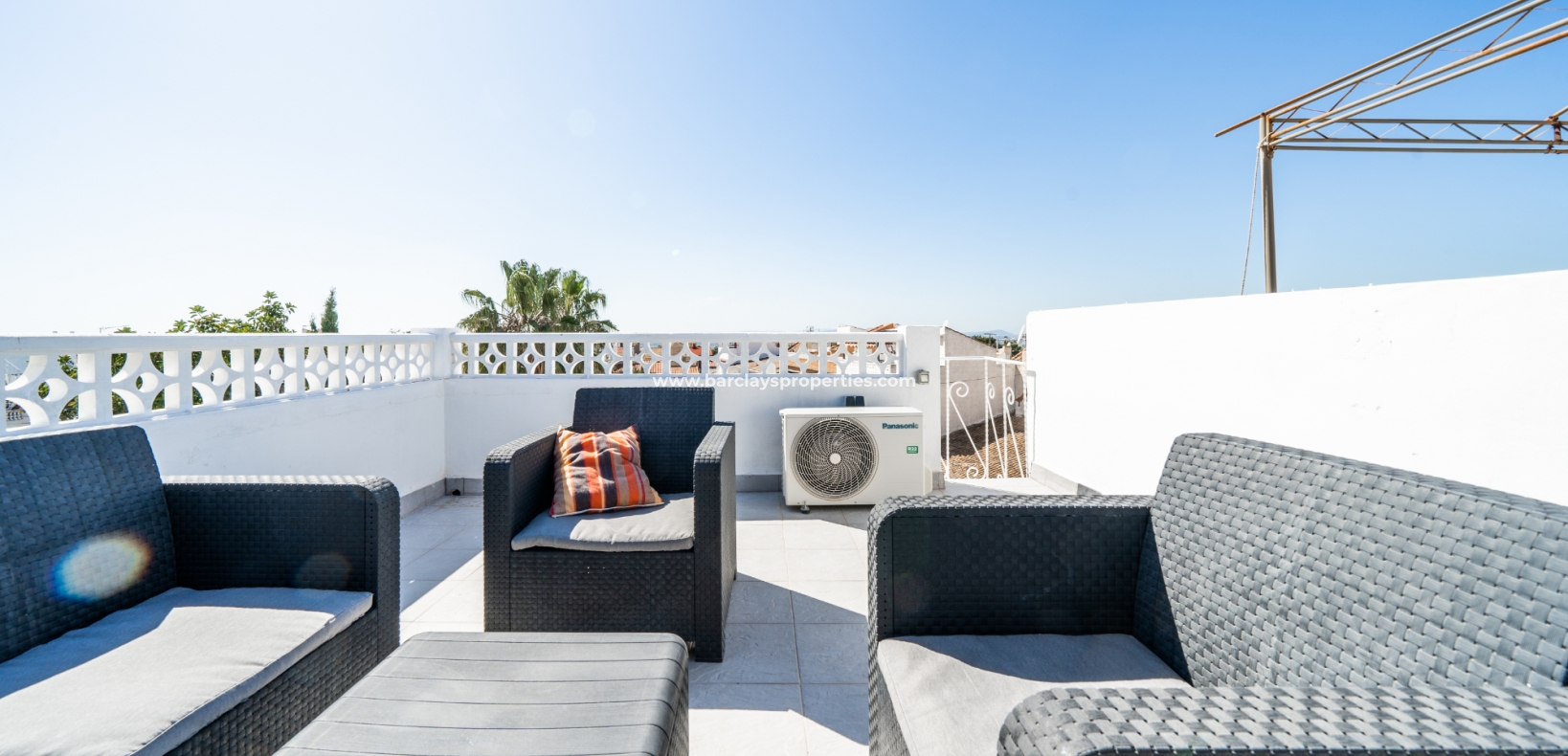 Resale - Reihenhaus - Urb. La Marina