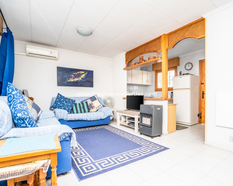 Resale - Reihenhaus - Urb. La Marina