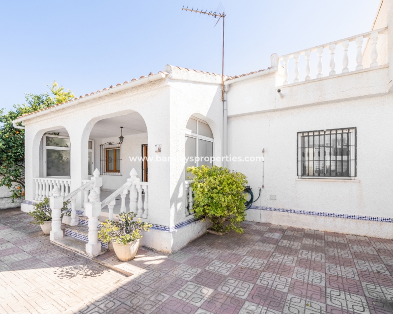 Resale - Reihenhaus - Urb. La Marina