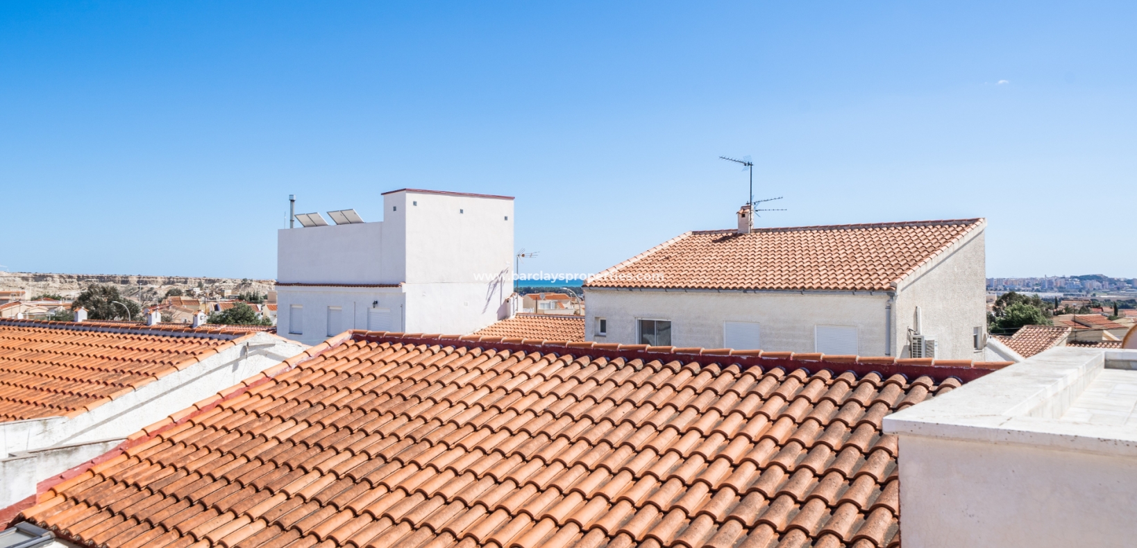 Resale - Reihenhaus - Urb. La Marina