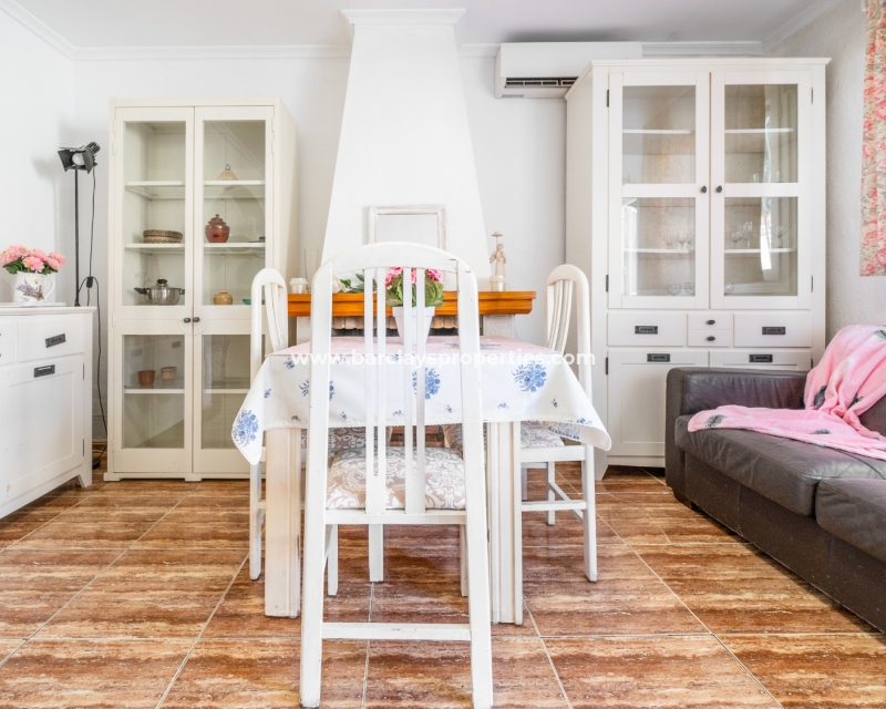 Resale - Reihenhaus - Urb. La Marina