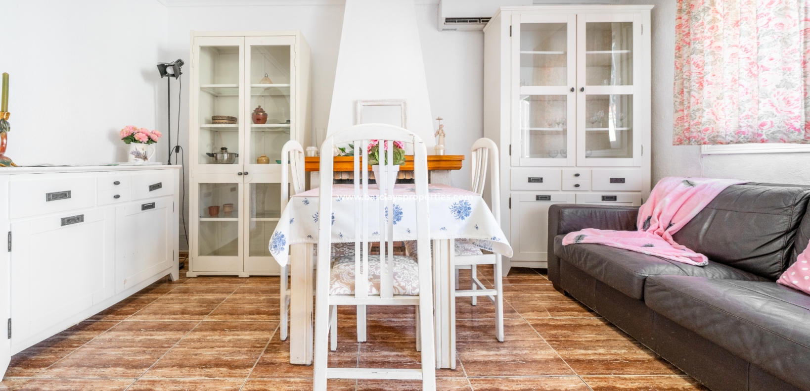 Resale - Reihenhaus - Urb. La Marina