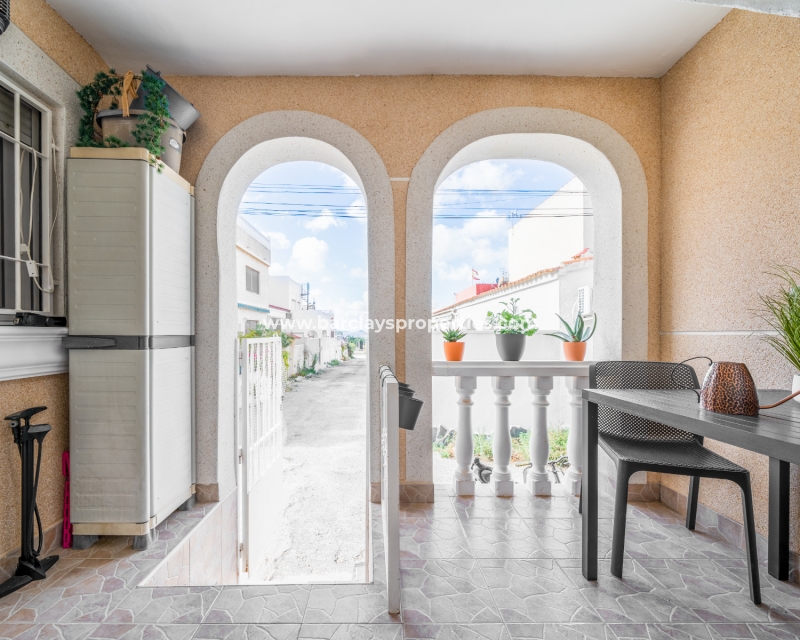 Resale - Reihenhaus - Urb. La Marina