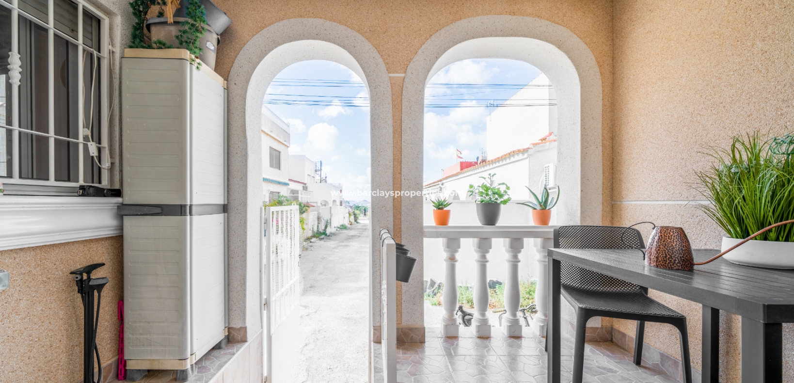 Resale - Reihenhaus - Urb. La Marina