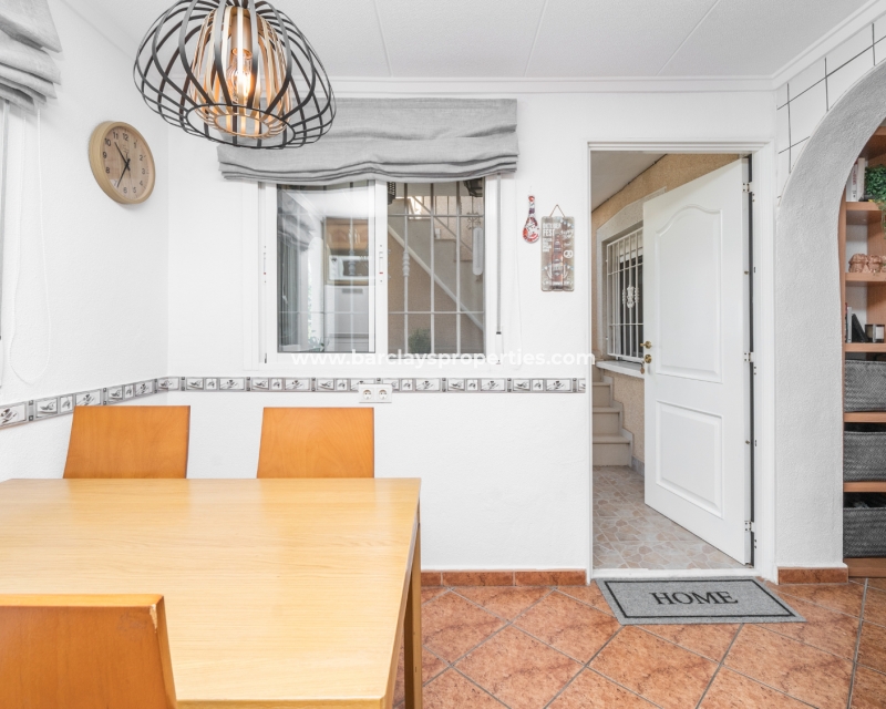 Resale - Reihenhaus - Urb. La Marina