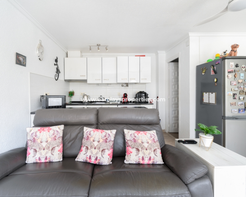 Resale - Reihenhaus - Urb. La Marina