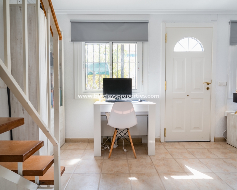 Resale - Reihenhaus - Urb. La Marina