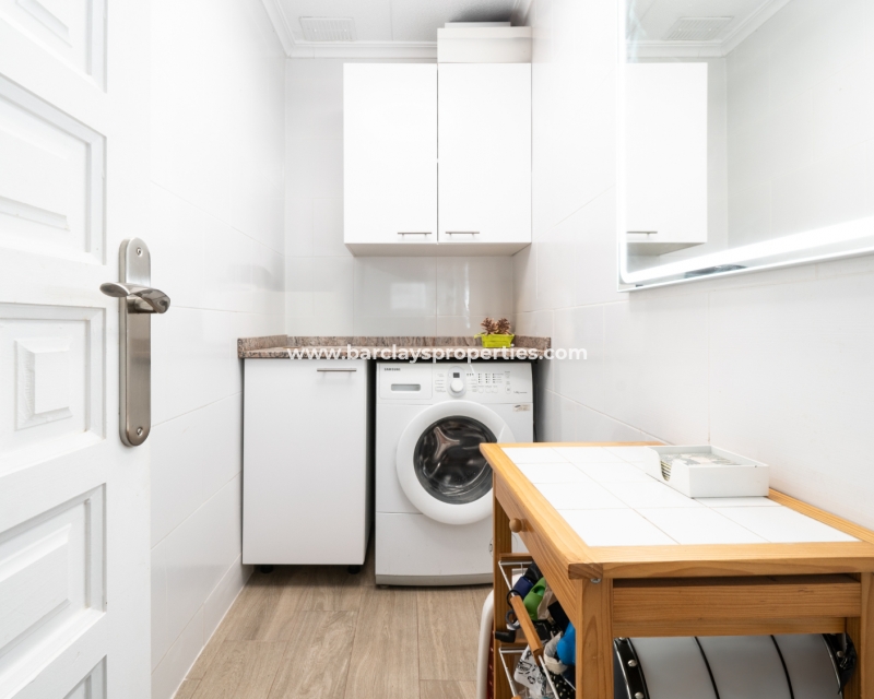 Resale - Reihenhaus - Urb. La Marina