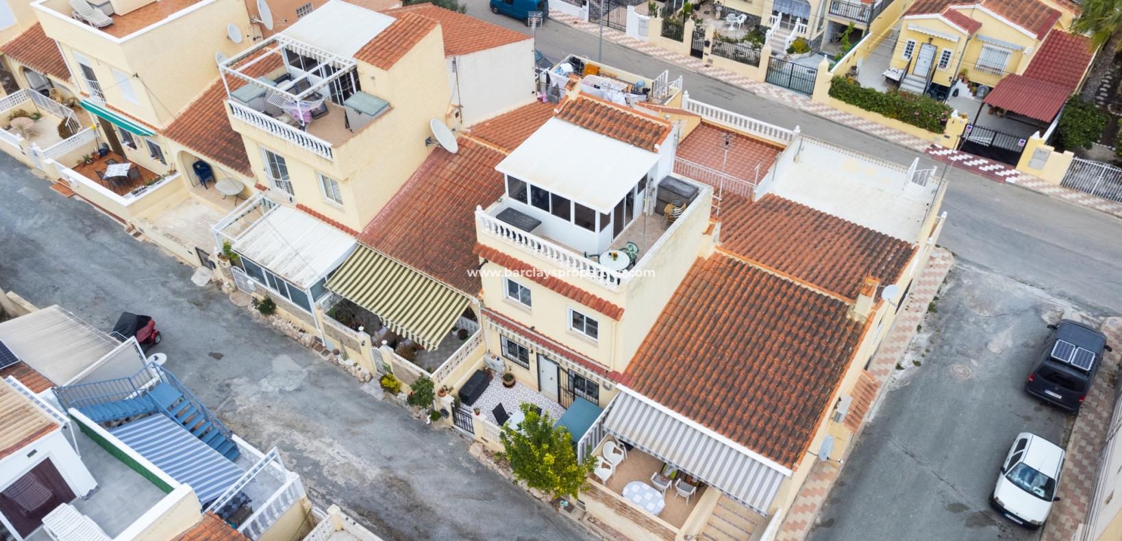 Resale - Reihenhaus - Urb. La Marina