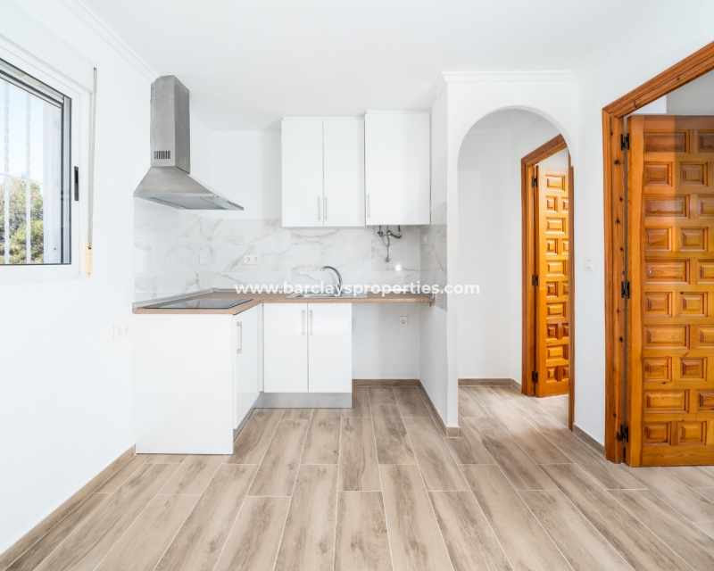 Resale - Reihenhaus - Urb. La Marina