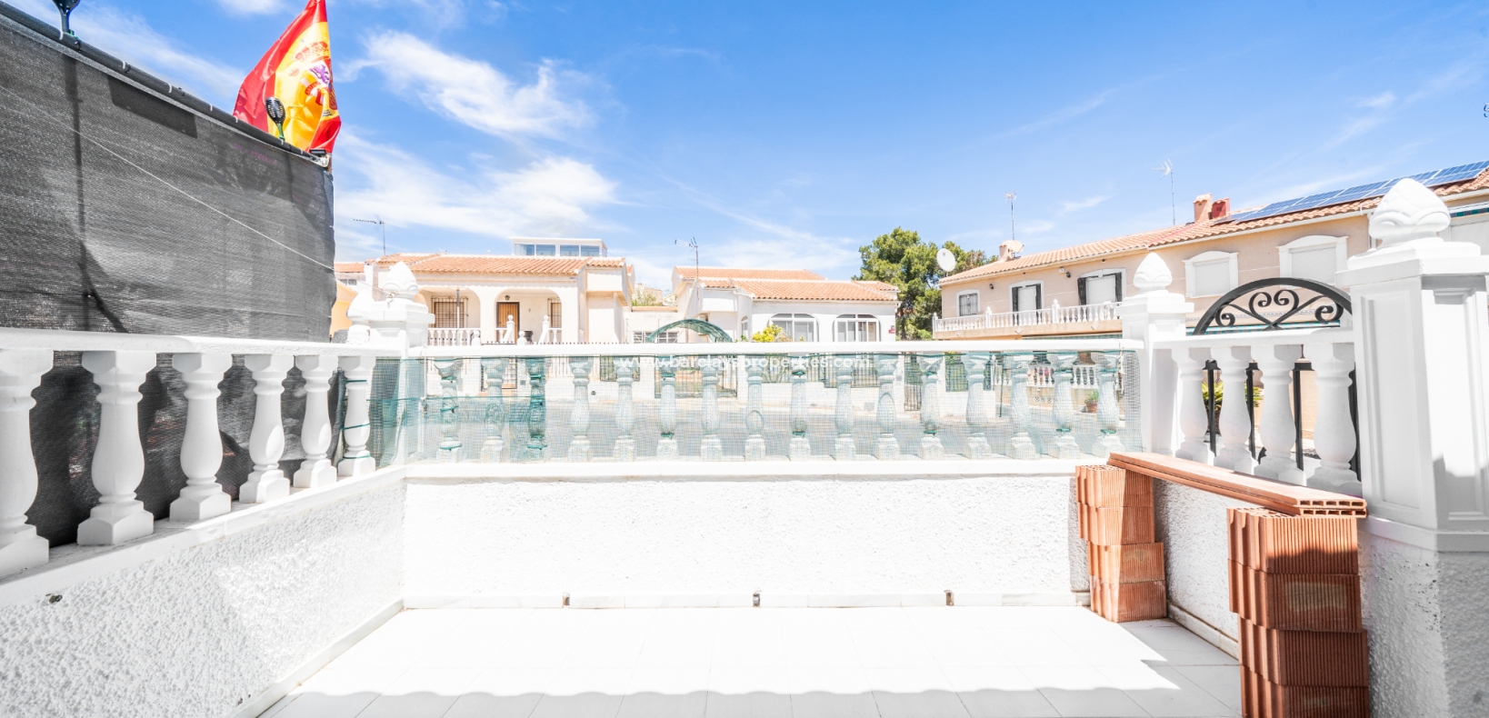 Resale - Reihenhaus - Urb. La Marina