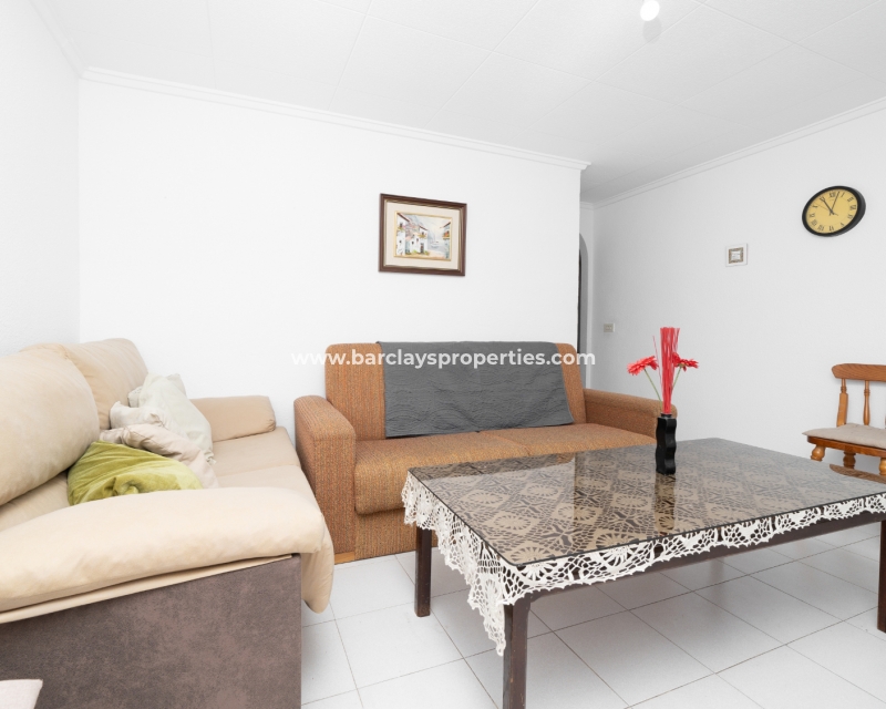 Resale - Reihenhaus - Urb. La Marina