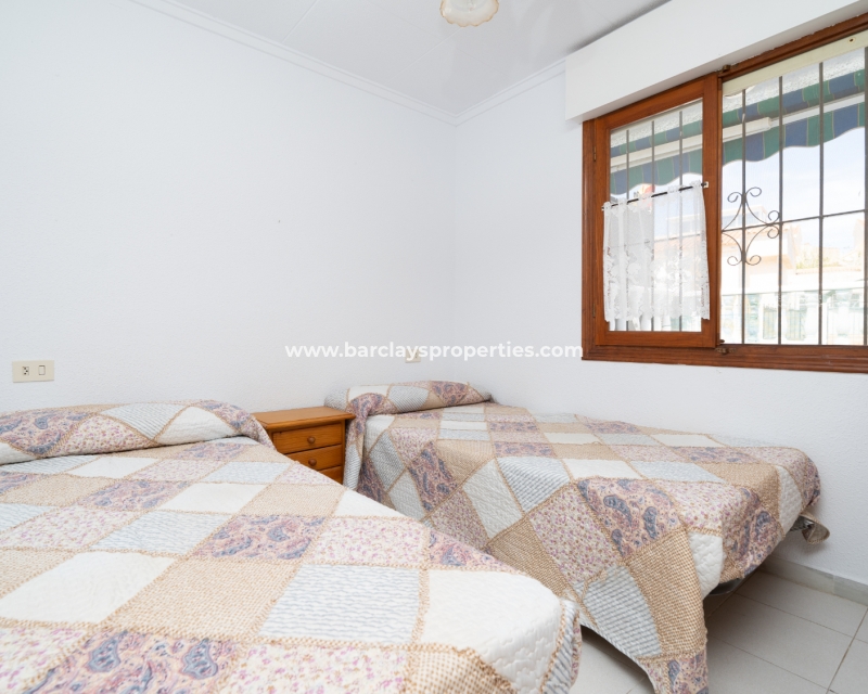 Resale - Reihenhaus - Urb. La Marina