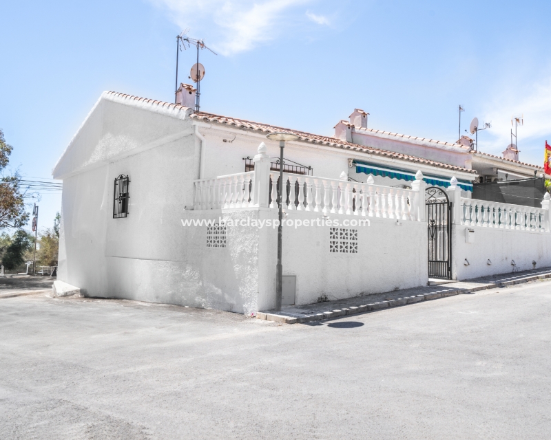 Resale - Reihenhaus - Urb. La Marina