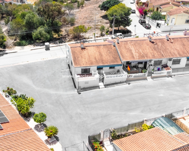 Resale - Reihenhaus - Urb. La Marina