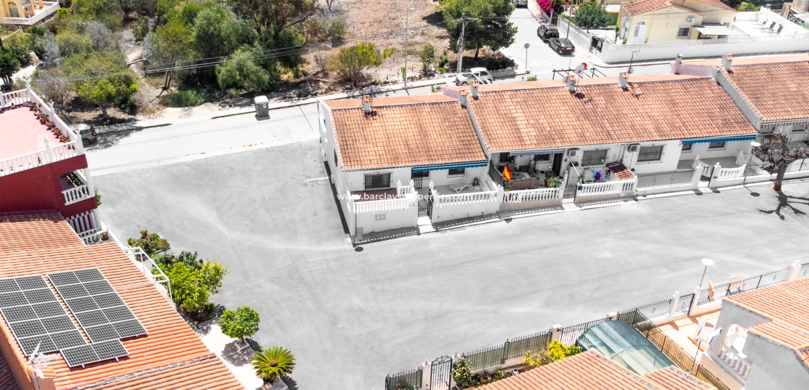 Resale - Reihenhaus - Urb. La Marina