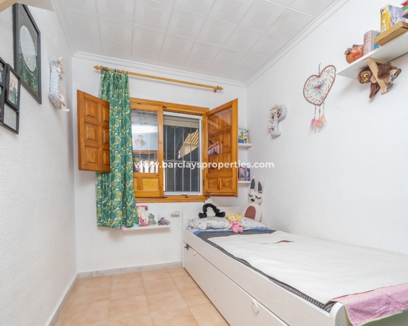 Resale - Reihenhaus - Urb. La Marina