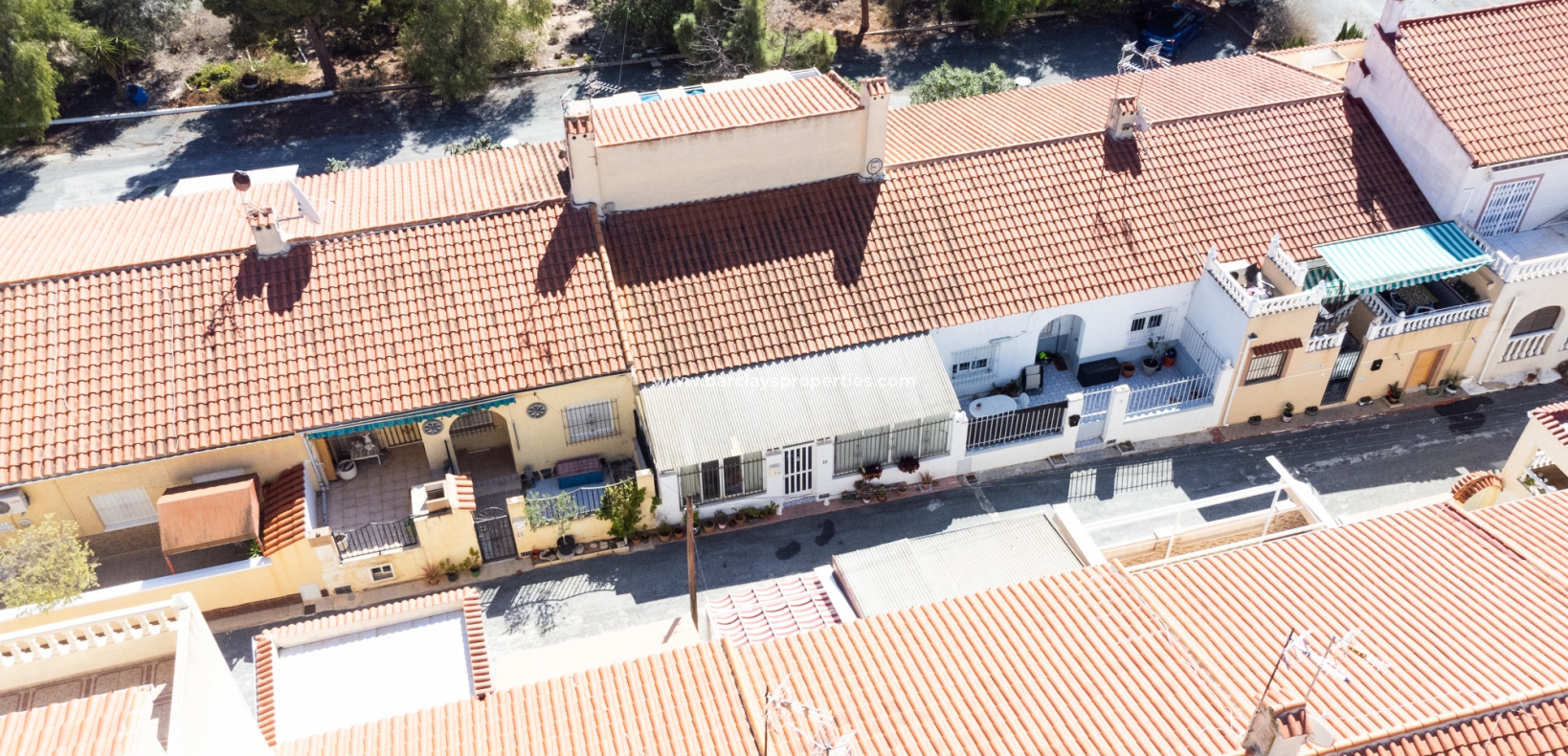 Resale - Reihenhaus - Urb. La Marina