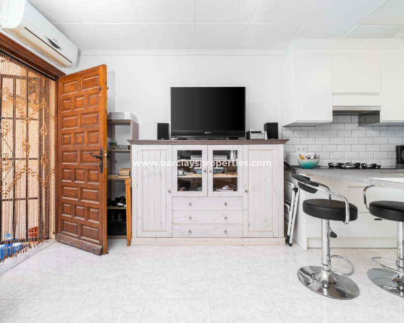 Resale - Reihenhaus - Urb. La Marina