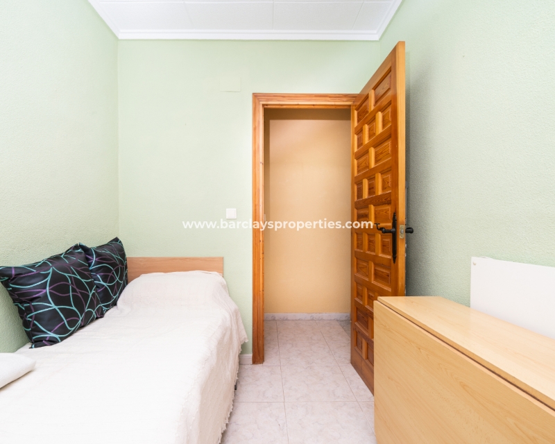 Resale - Reihenhaus - Urb. La Marina