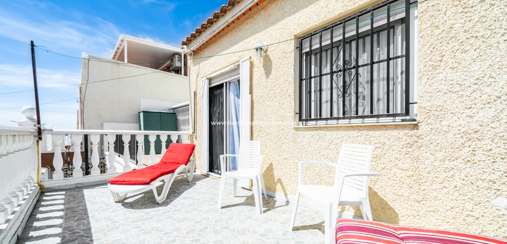 Resale - Reihenhaus - Urb. La Marina