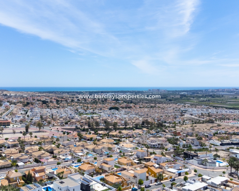 Resale - Reihenhaus - Urb. La Marina