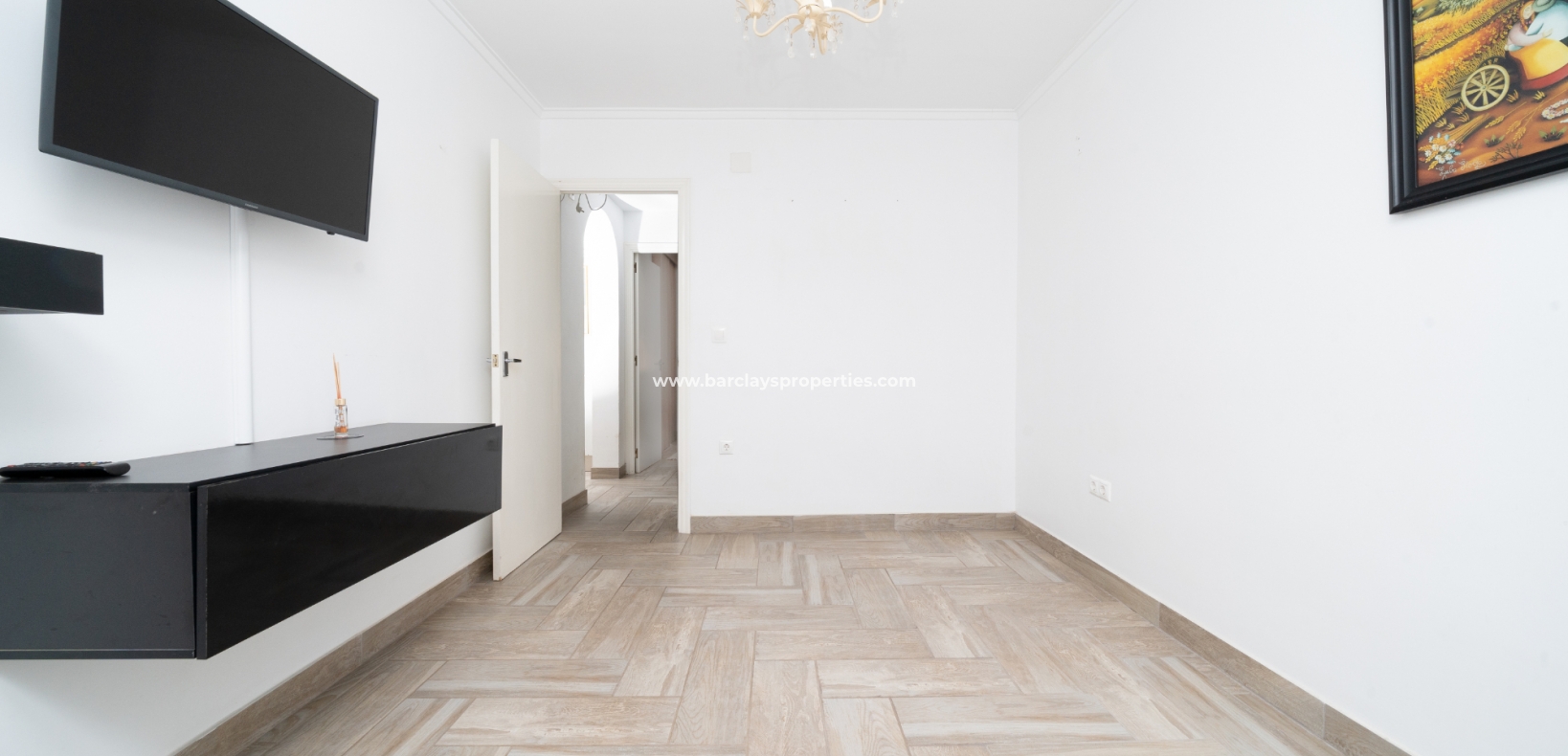 Resale - Reihenhaus - Urb. La Marina