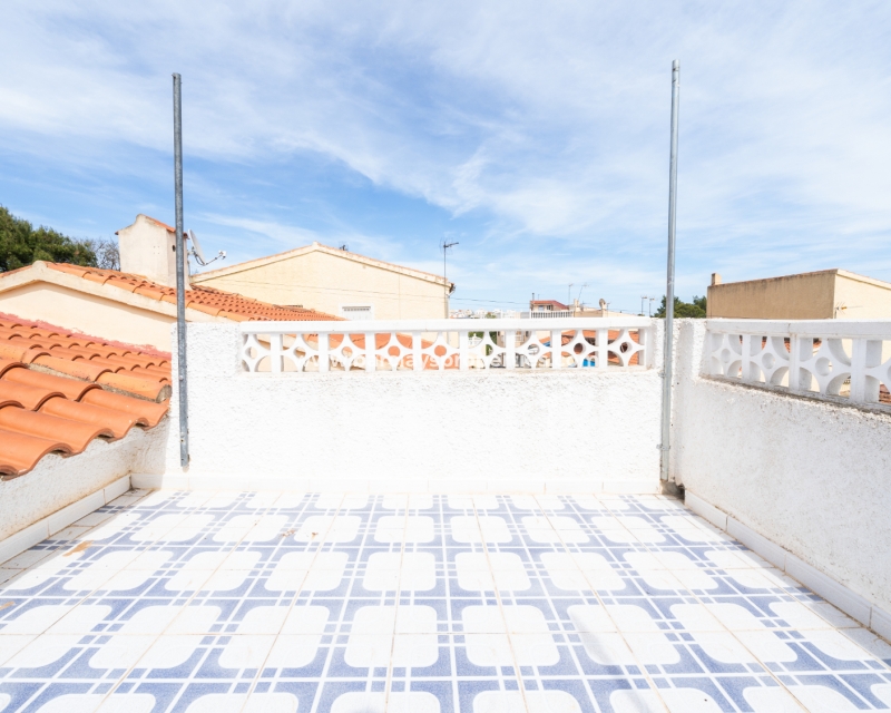 Resale - Reihenhaus - Urb. La Marina