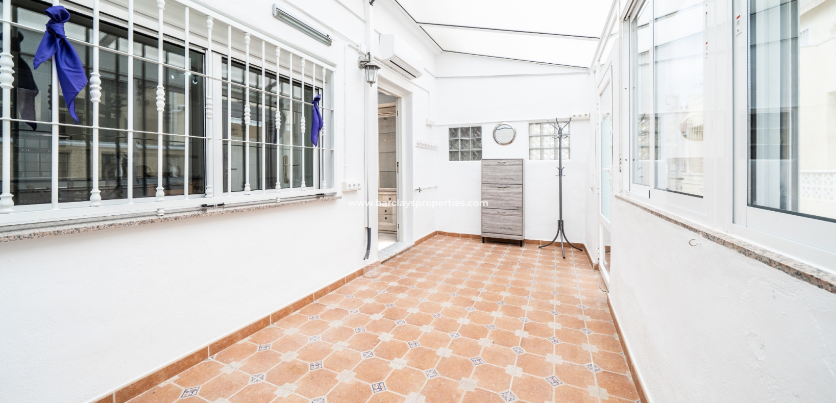 Resale - Reihenhaus - Urb. La Marina