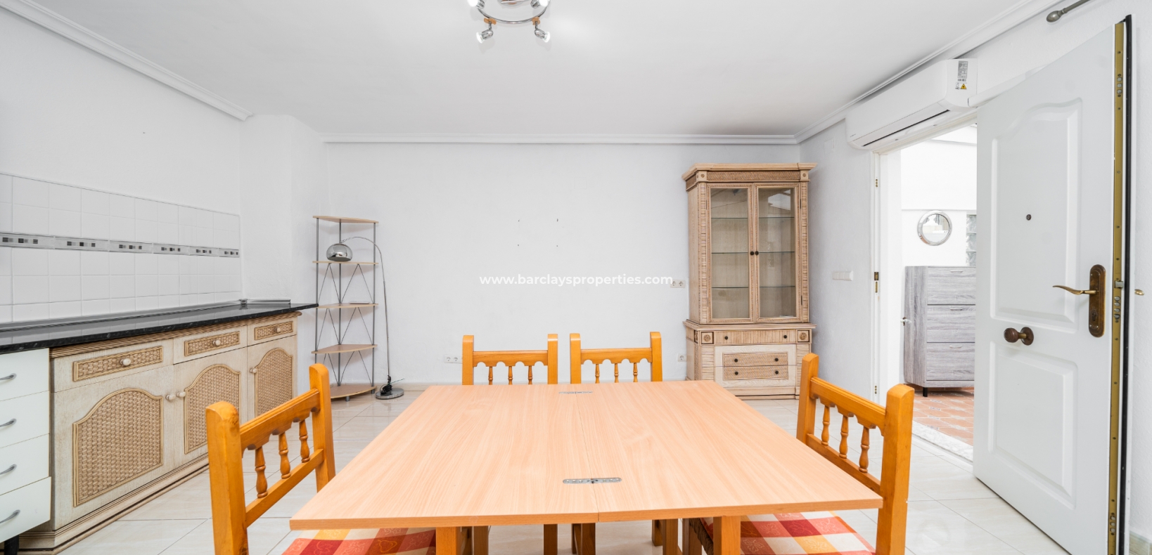 Resale - Reihenhaus - Urb. La Marina