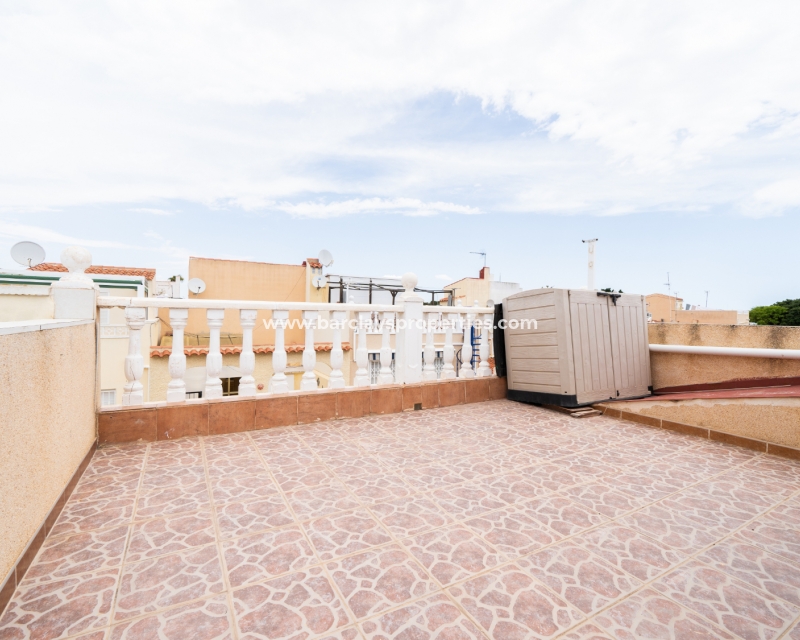 Resale - Reihenhaus - Urb. La Marina