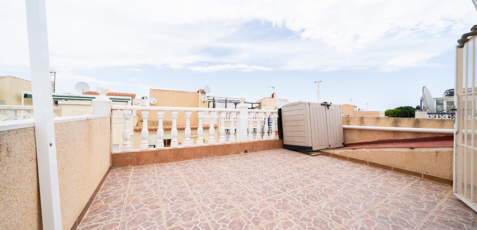 Resale - Reihenhaus - Urb. La Marina