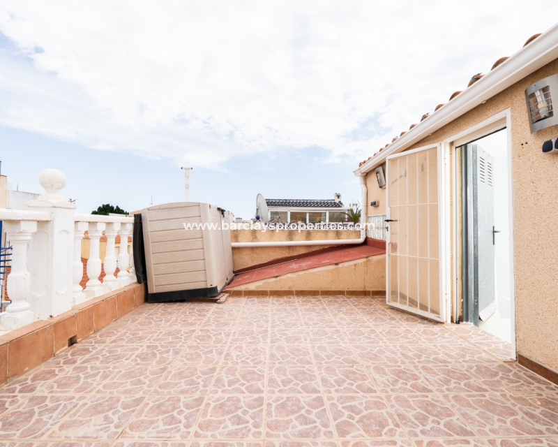 Resale - Reihenhaus - Urb. La Marina