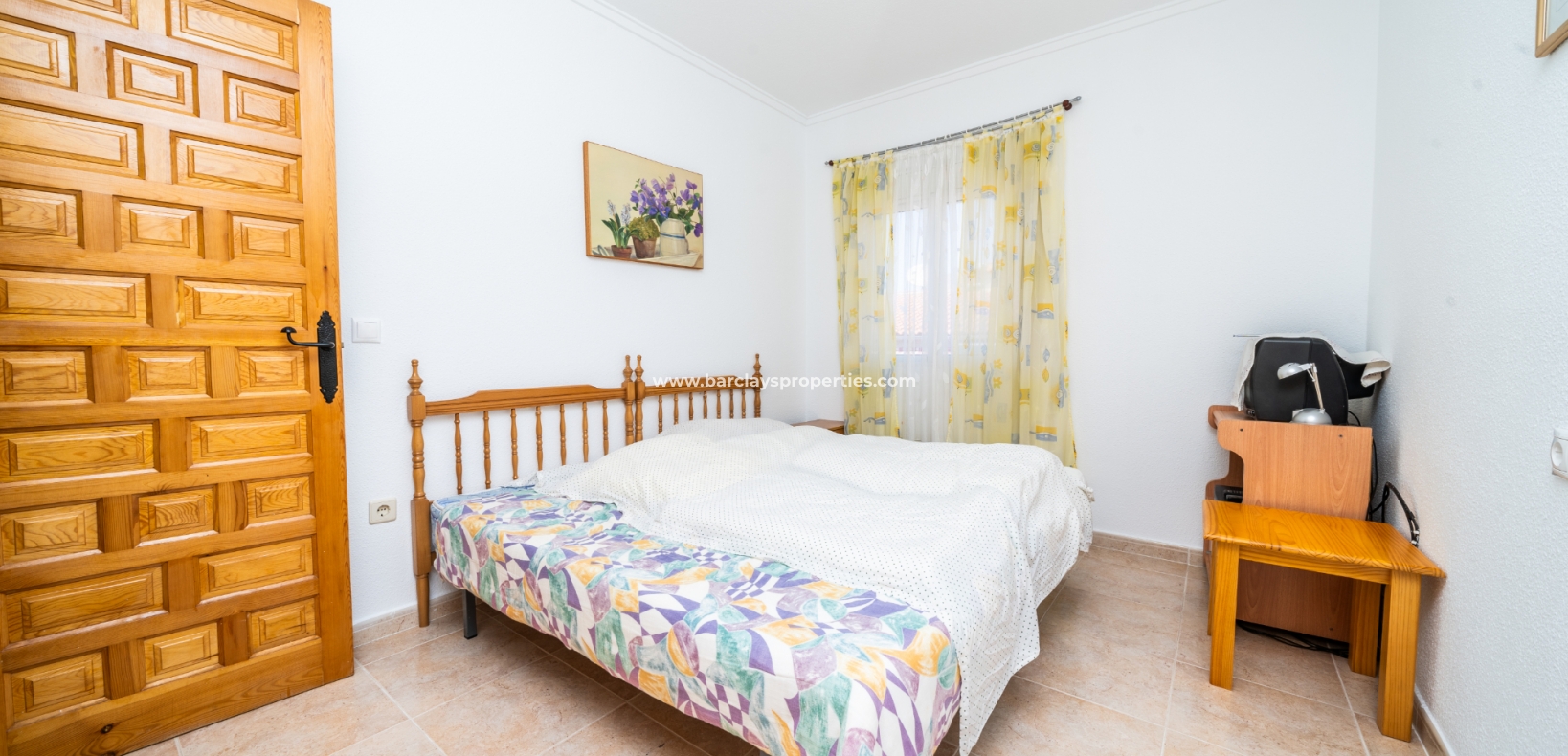 Resale - Reihenhaus - Urb. La Marina