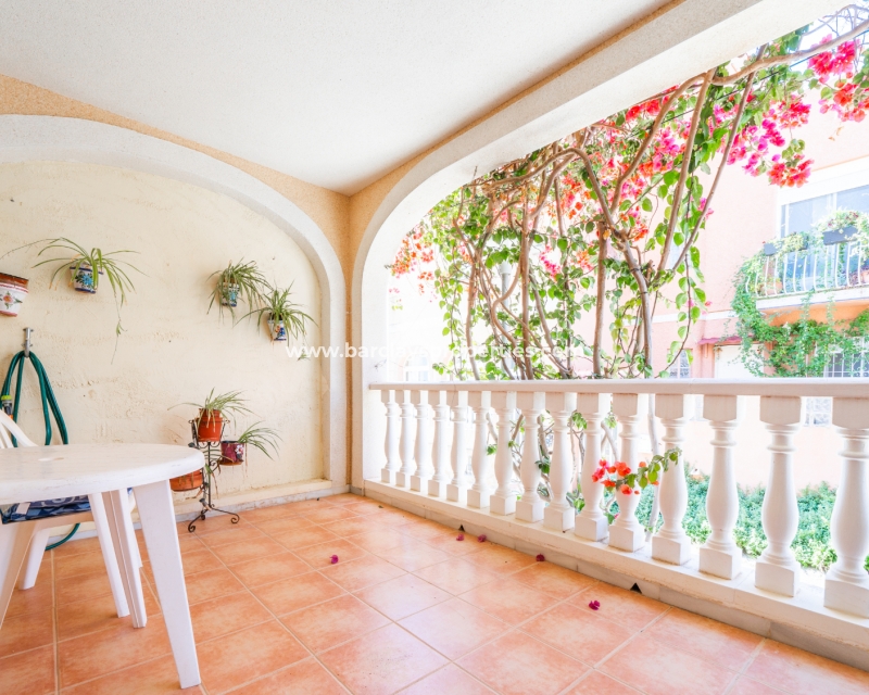 Resale - Reihenhaus - Urb. La Marina