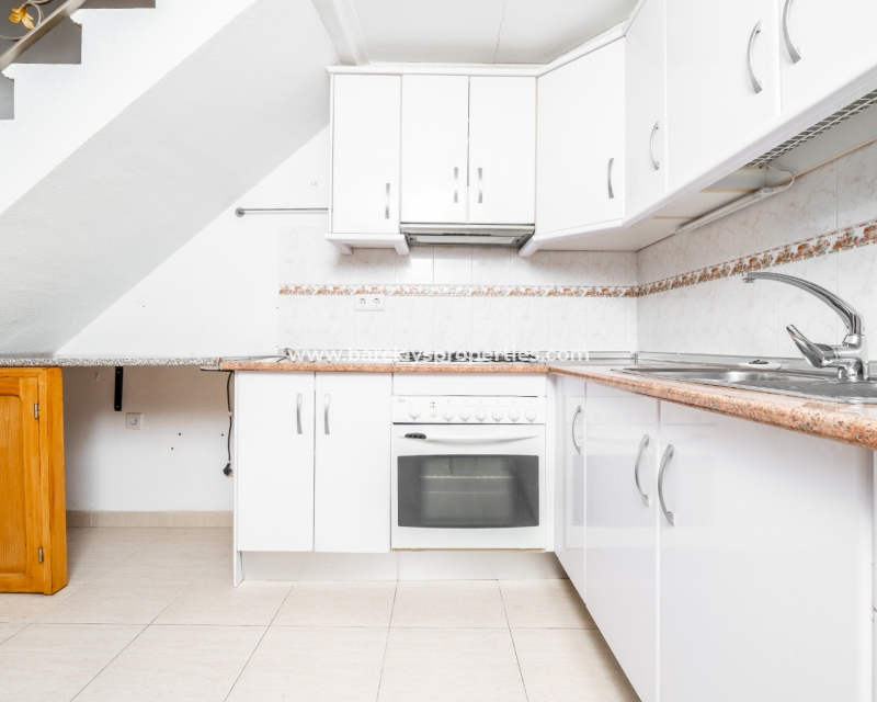 Resale - Reihenhaus - Urb. La Marina