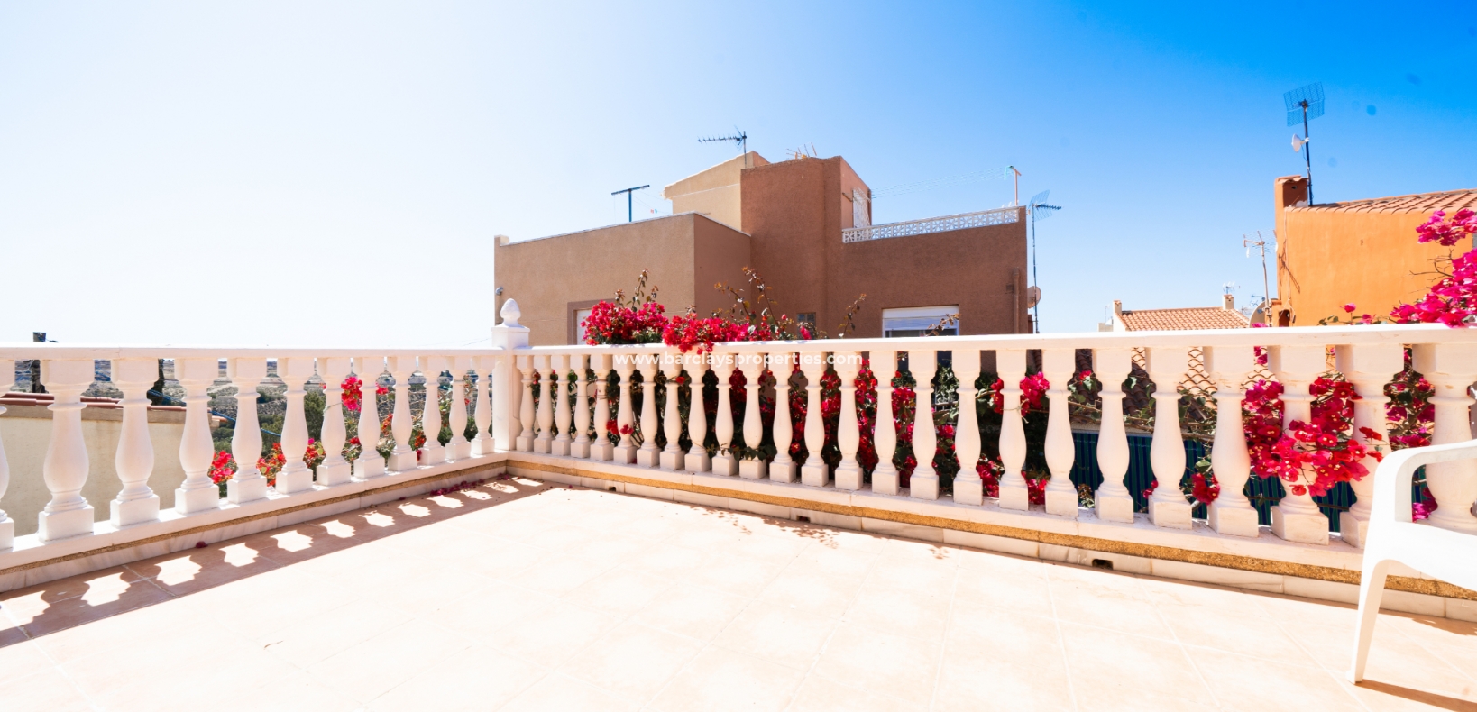 Resale - Reihenhaus - Urb. La Marina