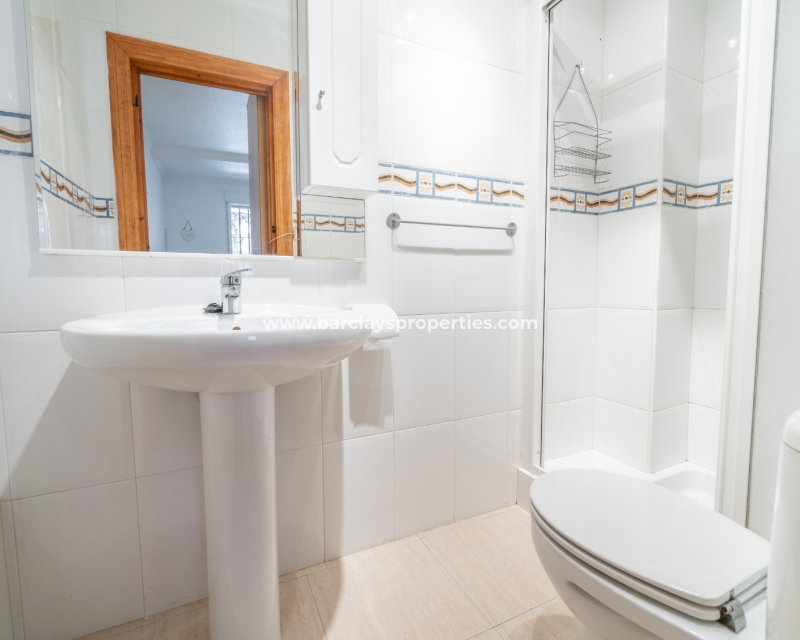 Resale - Reihenhaus - Urb. La Marina