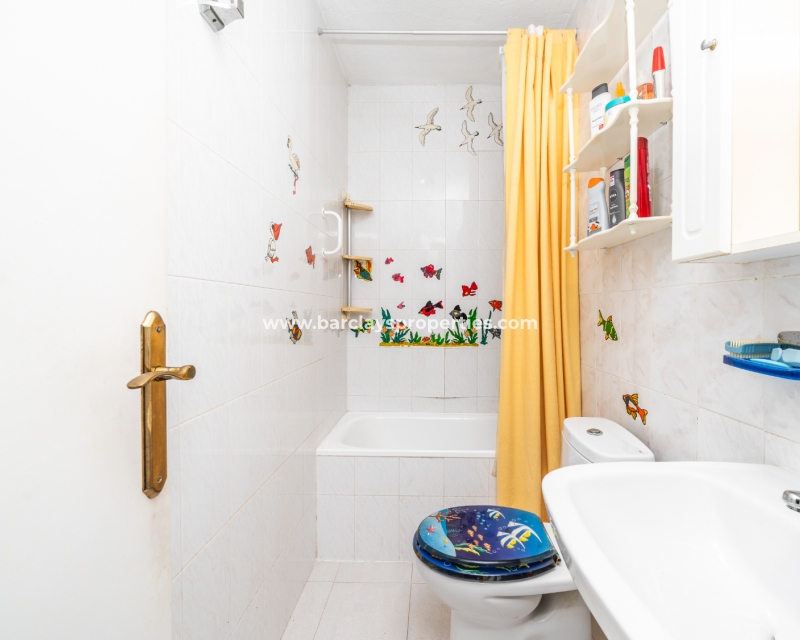 Resale - Reihenhaus - Urb. La Marina